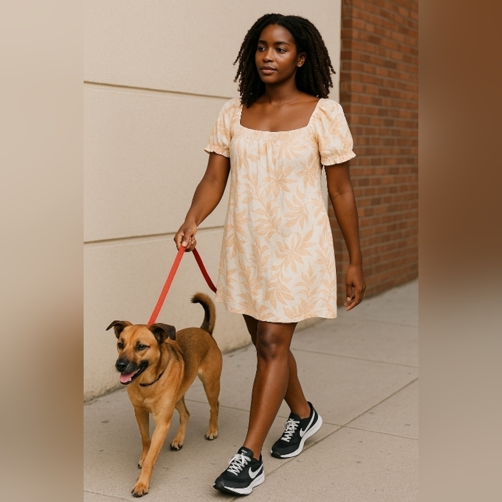 Abercrombie & Fitch Peach Cream Tree Floral Smocked Front Pocket Dress Size LT